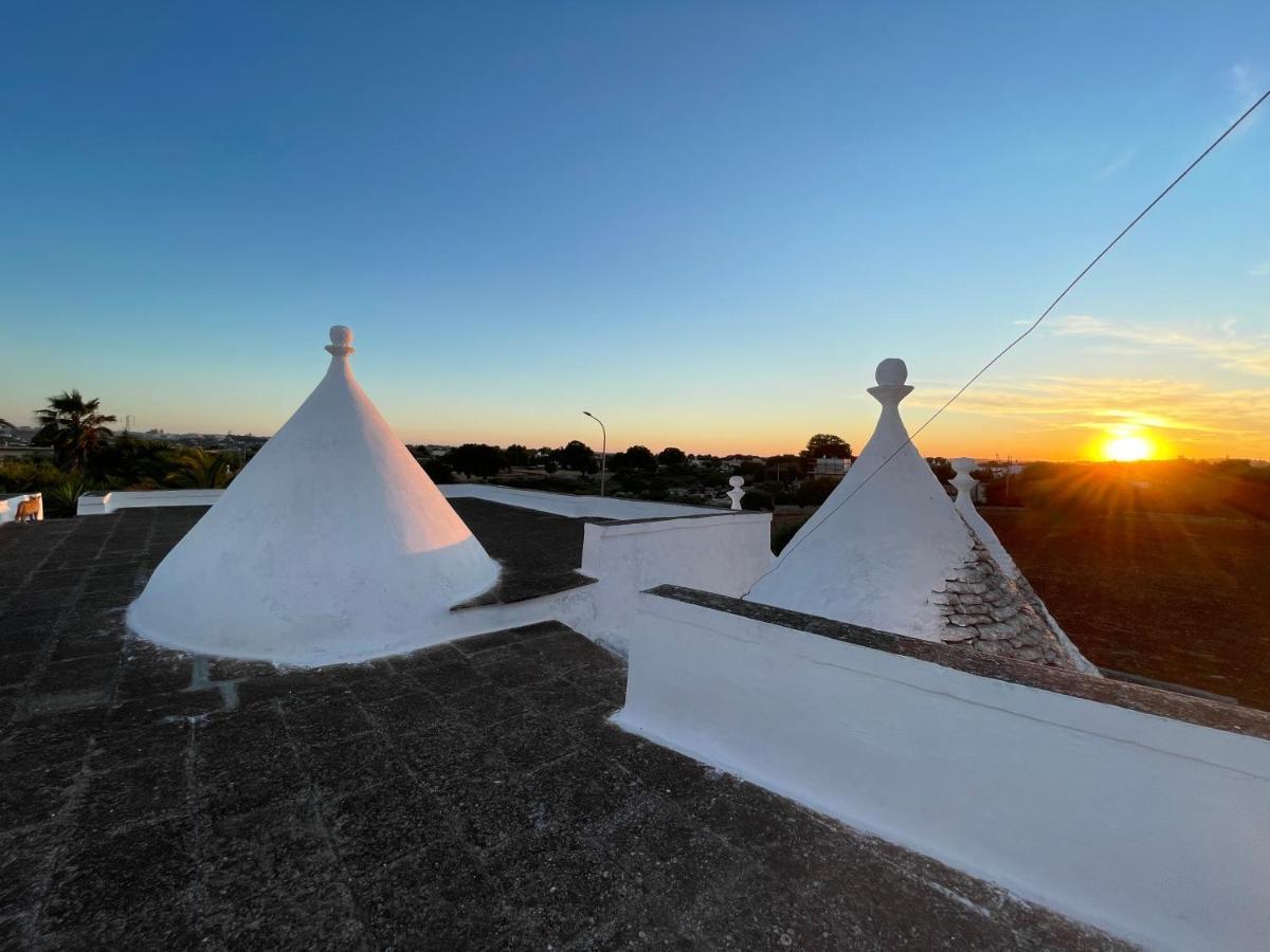 Trulli Lupoli In Valle D Itria Cisternino Buitenkant foto